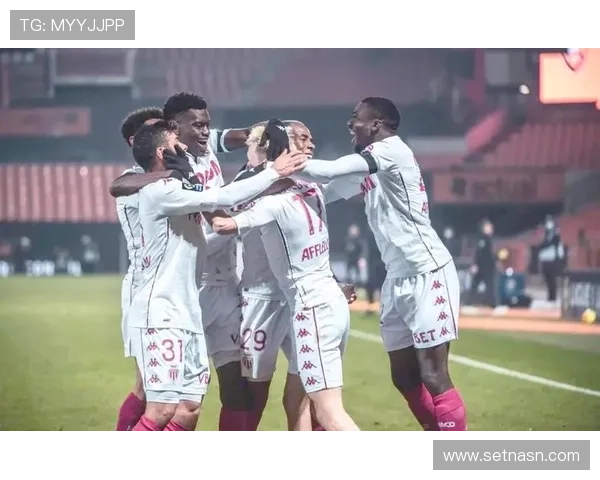 戈洛温怒斥法国裁判偏袒摩纳哥 戈洛温怒斥法国裁判偏袒摩纳哥